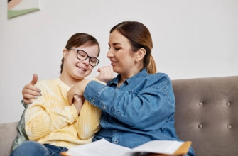 L'Histoire ordinaire du handicap douloureux - Christophe BERSON background